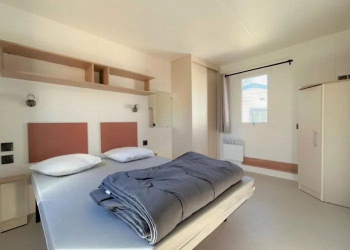 Mobil-home 4 Pers Avec Terrasse A - Api-1-52-1555 *